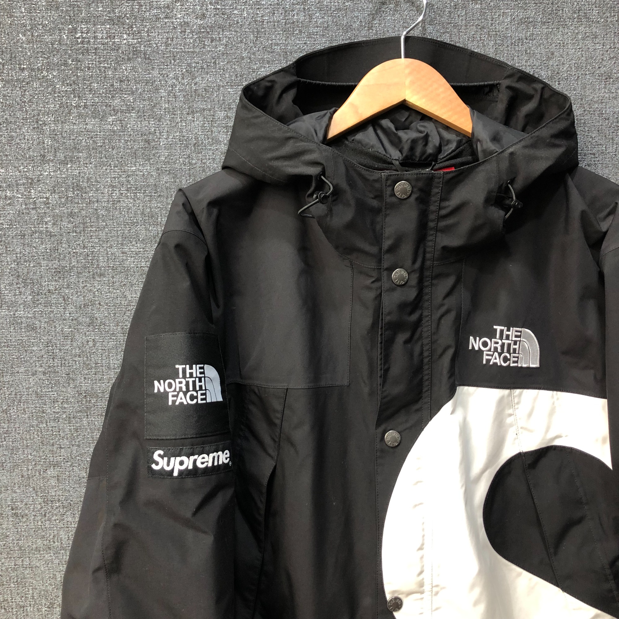 supreme THE NORTH FACE Sロゴ　マウンテンジャケット　黒