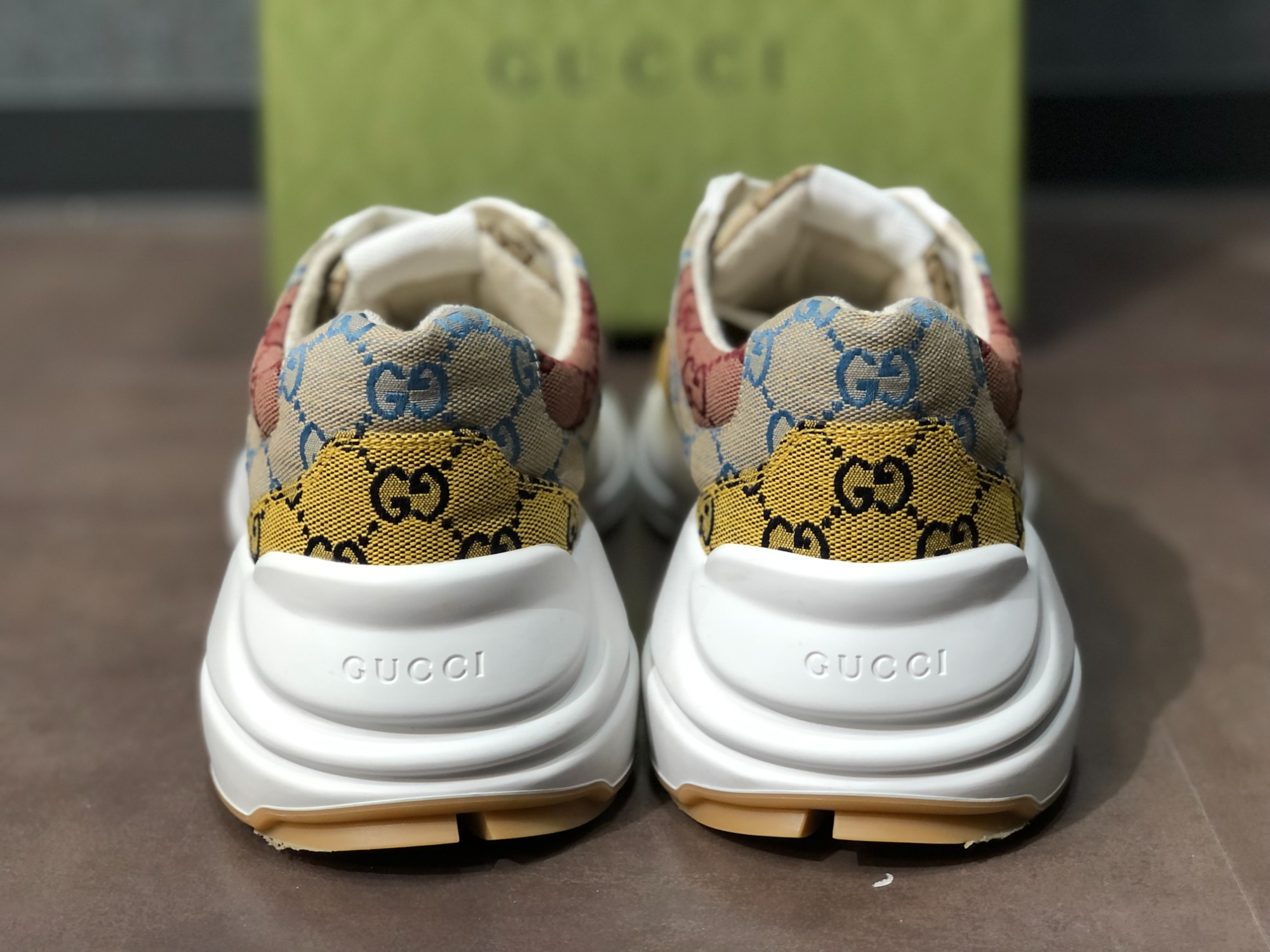『✨️値下げ』GUCCI ライトンGGマルチカラー スニーカー グッチ GUCCI ライトン GG スニーカー マルチカラー