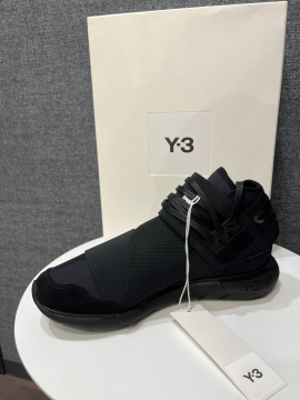 「ドメスティックブランドのY-3 」