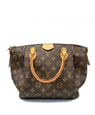 「ラグジュアリーブランドのLOUIS VUITTON 」