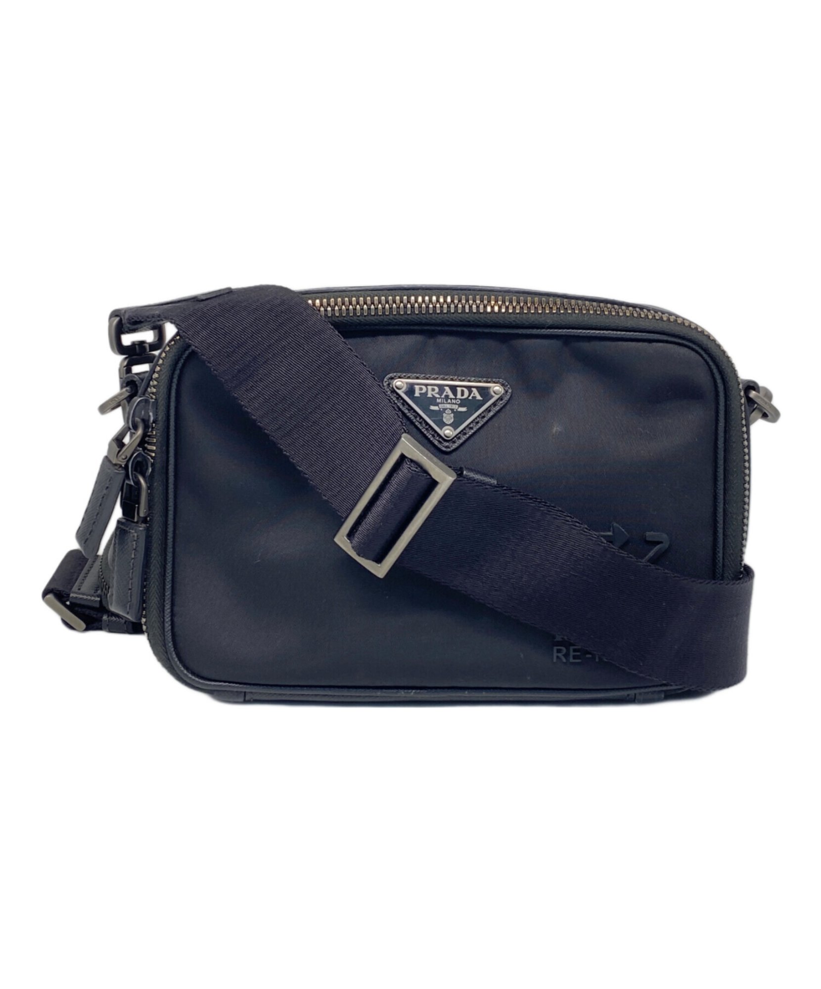 やよ@特別セール中 [新品未使用]プラダ・リック PRADA / プラダ】ブリック Re-Nylon ナイロン サフィアーノレザー