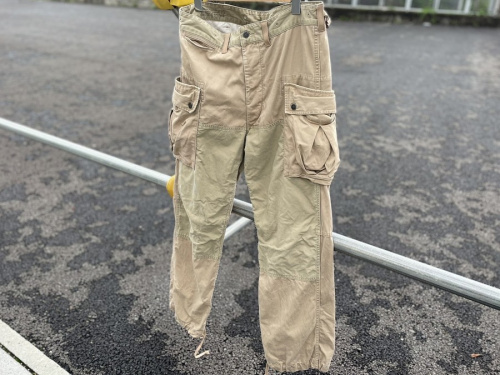 カーゴパンツ、デニムパンツ、トラウザーパンツのトレファクスタイル草加店