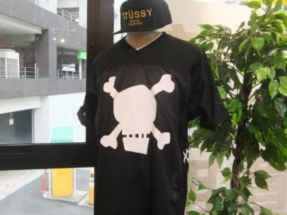 「 stussy 」