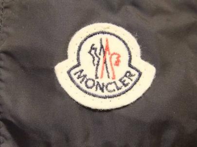 「レディースのMONCLER 」