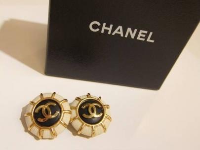 「レディースのCHANEL 」