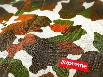 「メンズのSUPREME 」