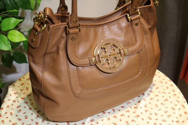 海外セレブ御用達ブランド☆tory burch(トリーバーチ)が厚木で手