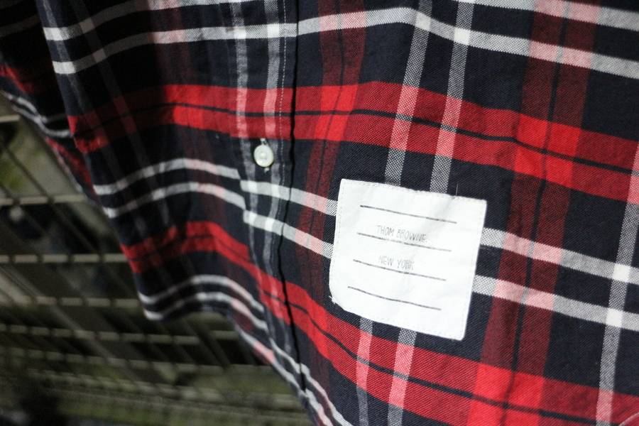 THOM BROWNEトムブラウン赤チェック長袖Yシャツ4 THOM BROWNE./トムブラウンでコーデに華を・・・[2015.10.29発行