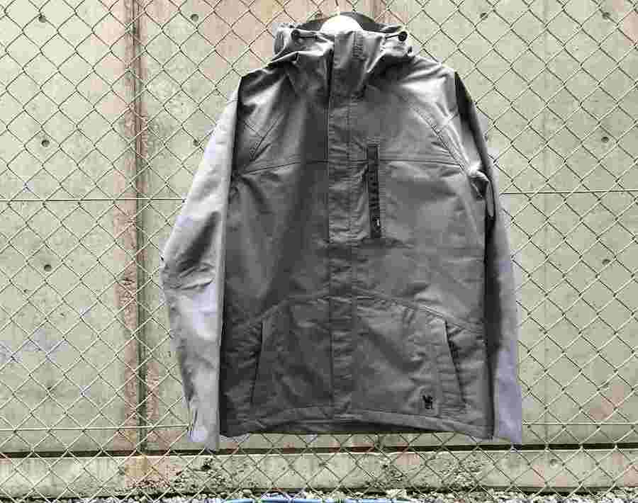 CHROME INDUSTRIES ストームコブラ2 Mサイズ
