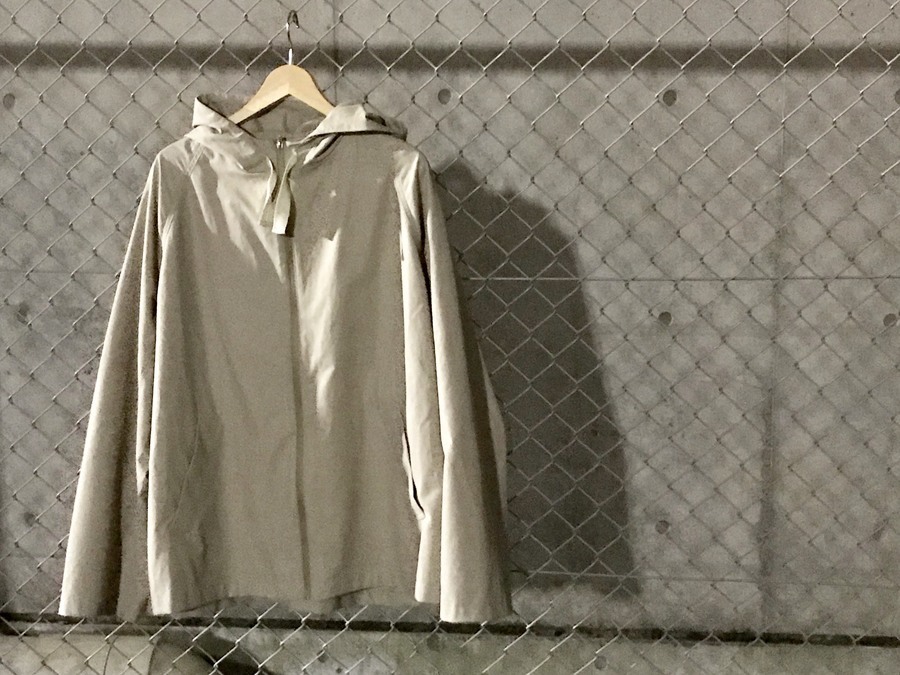 【関税込み】Studio Nicholson カーキ Hesse トップス STUDIO NICHOLSON/スタジオニコルソン】19S/S HOODED CROP