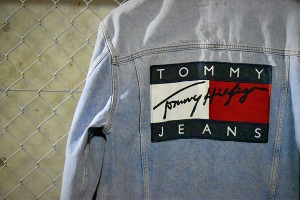 超安い TOMMY Jeans デニムジャケット シャツ