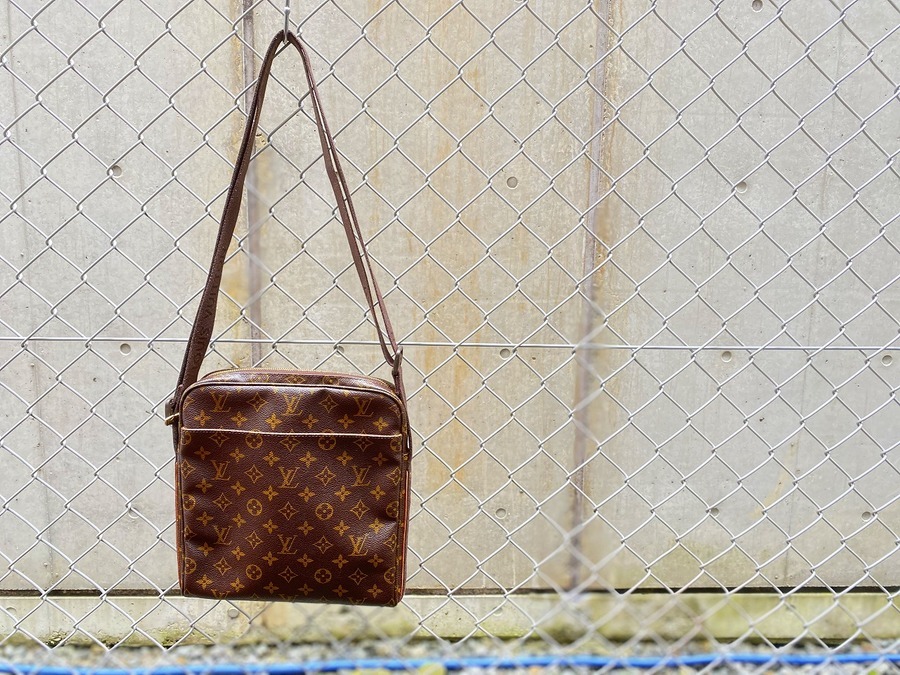LOUIS VUITTON/ルイ ヴィトン】モノグラム トロター・ボブール