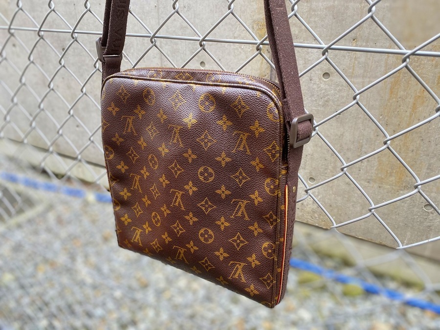 極美品✨LOUIS VUITTON ボブール　モノグラム　本革　厚底　保存箱付き LOUIS VUITTON/ルイ ヴィトン】モノグラム トロター・ボブール