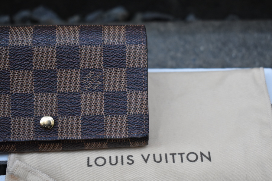 LOUIS VUITTON /ルイヴィトン】ダミエポルトモネ・ピエトレゾール入荷 