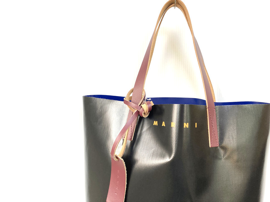 人気ブランド【MARNI/マルニ】20AW PVC バイカラートートバッグ入荷 