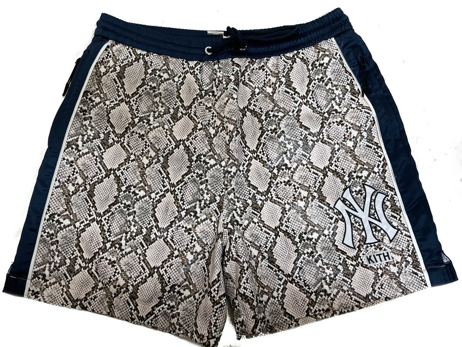注目コラボアイテム【KITH/キス】NEW YORK YANKEES ACTIVE SHORT入荷
