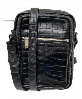 「ラグジュアリーブランドのSaint Laurent Paris 」