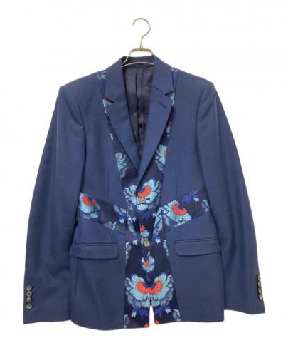 「ラグジュアリーブランドのalexander mcqueen 」