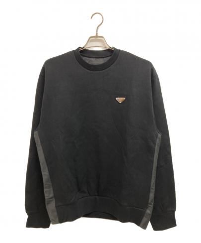 「ラグジュアリーブランドのPRADA 」