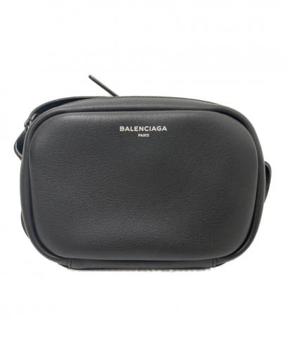 「ラグジュアリーブランドのBALENCIAGA 」