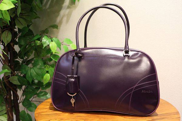 PRADA【プラダ】ボストンバッグ入荷情報!!【海外ブランド買取強化中