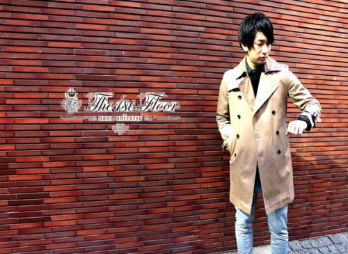 セレオリ買取強化のトレンチコート