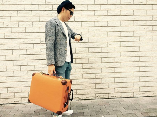 GLOBE-TROTTERのスーツケース