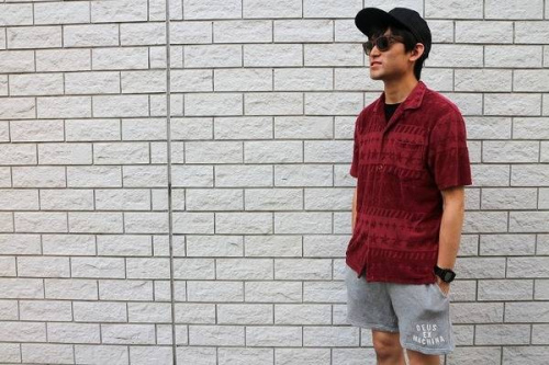 デウスのキャップ