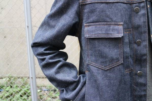 デニムの厚木