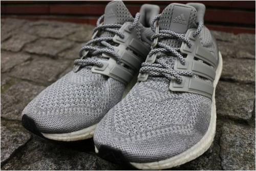 シューズ・バッグのスニーカー