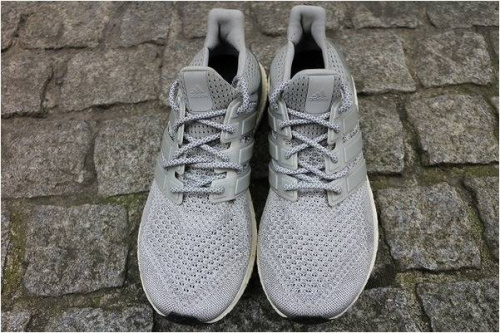 adidasのultra boost