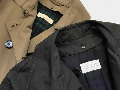 マッキントッシュのトレンチコート