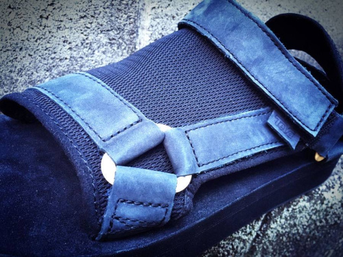 レディースの厚木