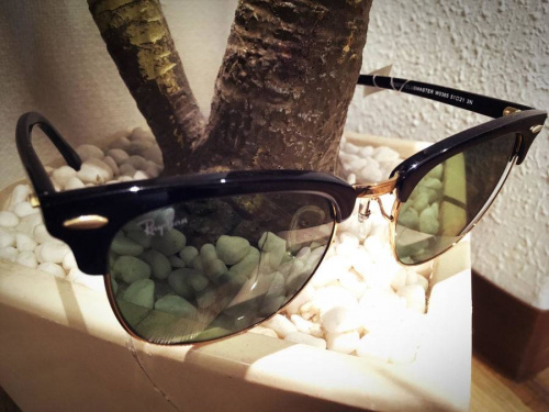 アクセサリー・小物のサングラス