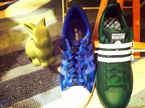 メンズのスニーカー