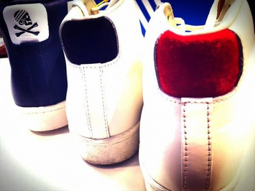 メンズのスニーカー