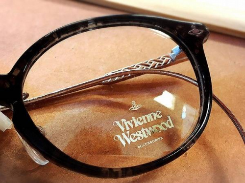 ダニエルウェリントンのアリゾナフリーダム