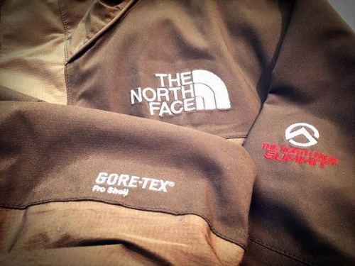 メンズのアウター