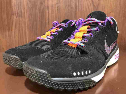 スニーカーのメンズ