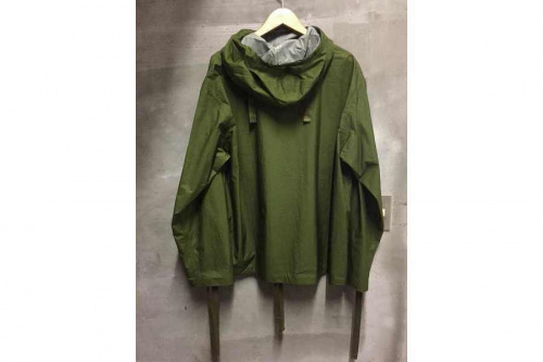 キャプテンサンシャイン × ケルティー × ビームスのサルベージュパーカー