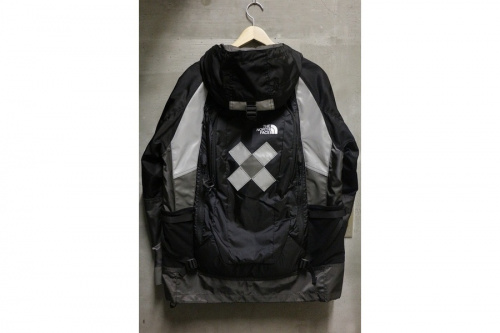 ジュンヤワタナベ コムデギャルソン マン×ノースフェイスのTRAIL PACK CUSTOMIZED JACKET