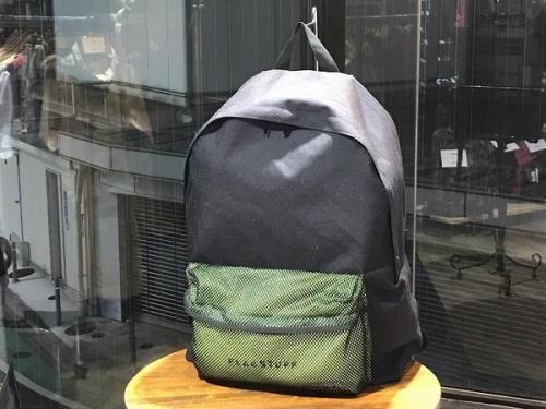 レアアイテムのFLAGSTUFF