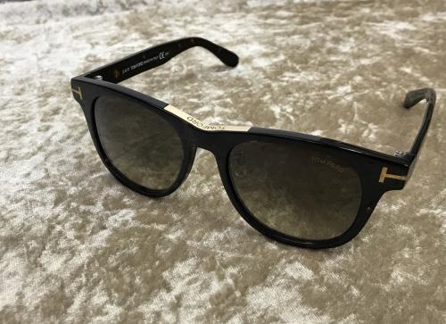 サングラスのメンズ