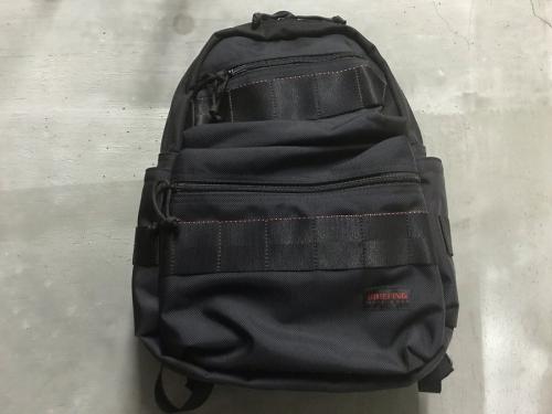 ブリーフィングのバッグ