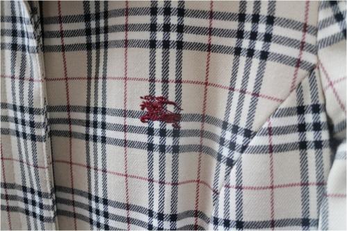 インポートブランドのBURBERRY BLUE LABEL