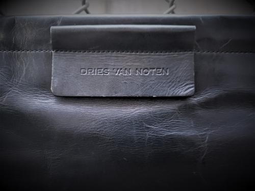 DRIES VAN NOTENのドリスヴァンノッテン
