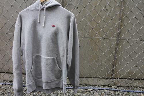 SUPREMEのシュプリーム