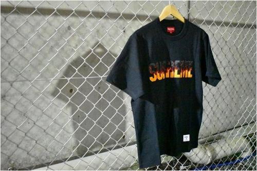 SUPREMEのシュプリーム