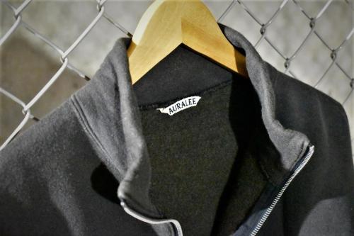 ドメスティックブランドのAURALEE