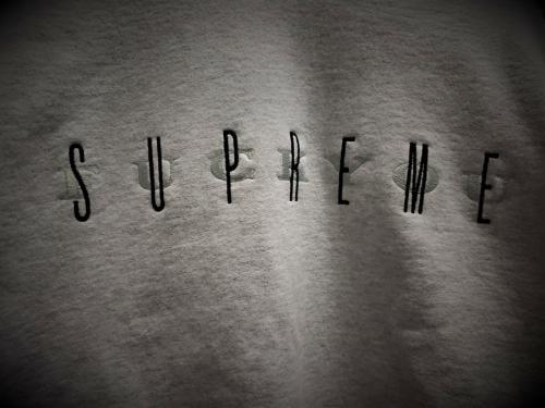 SUPREMEのシュプリーム